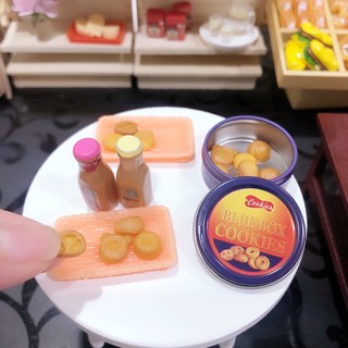 Miniature Dollhouse Collectible DIY Mini Danish Cookies Metal Box Snack Hi Tea Time 微缩仿真迷你曲奇饼铁罐点心套餐