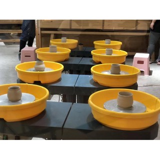 45mins pottery class - wheel throwing for 2 person