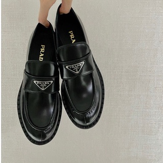 2021 Women New In Brushed Leather Loafers No Box