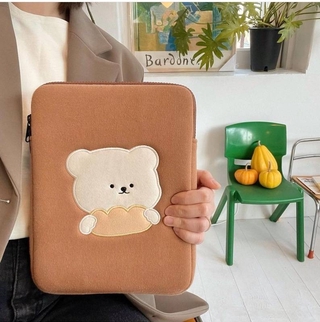Korean version of ins designer brown bear ipad tablet bag 11 inch 13 inch 15 inch