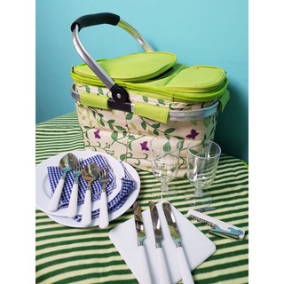 Insulated Picnic Basket for 2 with Complete Cutlery Set Basket Picnic mat Insulated basket