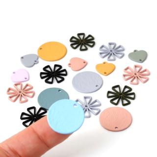 10PCS/Lot Color Earrings Material Charms for Diy Jewelry Making Accessories Spray Rubber Paint Round Flower Pendant Ring