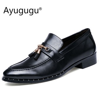 Ayugugu Men's Business Slip-on Shoes Leather Tassel Loafers Black/ Brown