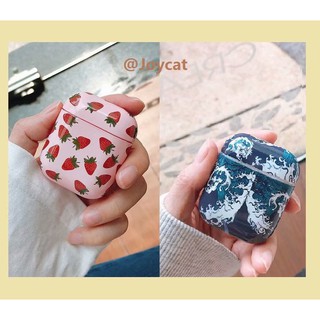 ❤AirPods Hard Protective Case with Creative Japanese-Style Waves/Strawberry Print