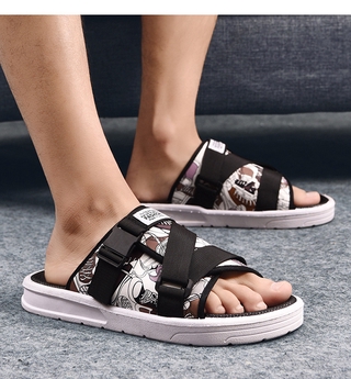 Fashion new summer men's fashion slippers Korean personalized sandals sandals