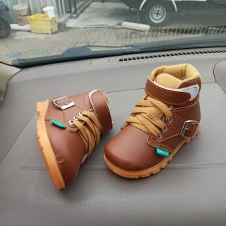 Livio Kids boots size 26-30 100% realpict